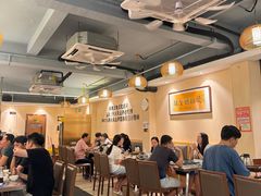 -胡须佬鸡煲四季火锅店(石厦西村直营店)
