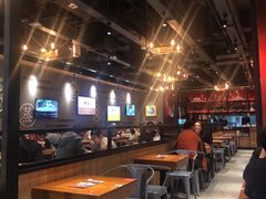 大堂-渝是乎酸菜鱼(龙旗购物中心店)