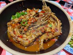 -罗霸蛮老岳阳大排档·鲜货烧烤·土吊子煨砂锅烧菜