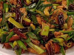 -蔼若春.传承三十年云南菜(金碧公园店)