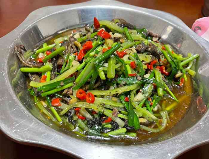 小白小黑锅饺店(易俗河店)-"又是不想吃饭的一天,记得第一次来湘潭的