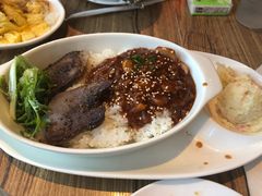 -玛格萝妮(汇智国际商业中心店)