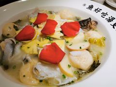 -江渔儿酸菜鱼·拔草餐厅(虎门君乐汇店)