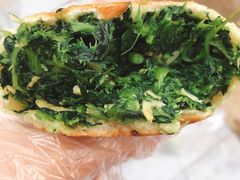 虾皮野菜盒子-玉华台饭庄(裕中西里小区店)