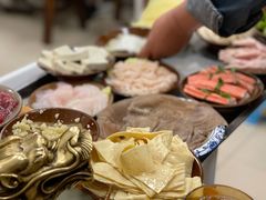 -黄潇洒老火锅(九眼桥宏济巷店)
