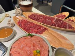 -左庭右院鲜牛肉火锅(金山万达店)