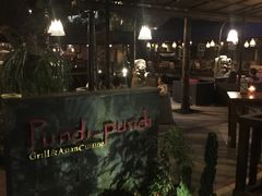 -Pundi Pundi Restaurant