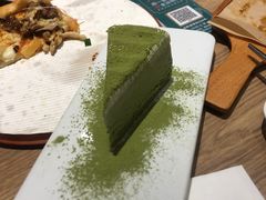 -必胜客(新中纬店)