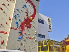 -问山MountQuest攀岩馆