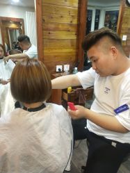 -爱美丽科技美肤中心