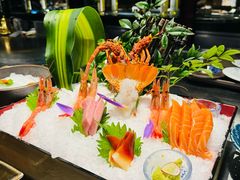 -万岛日本料理铁板烧(万泰国际店)