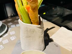 -穹六人间 people 6(岳阳路店)