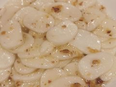 -侬佳蒸菜馆(听潮店)