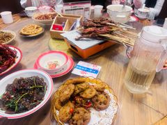 -冶建镜子·老南昌大排档·江西虾王(总店)