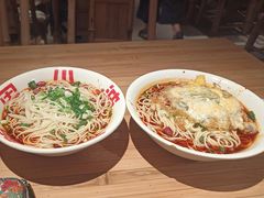 -周小波重庆小面·重庆名小吃(邹容路店)