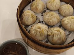 -馋三尺蟹粉小笼(人民广场店)