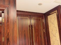 -沪华海鲜大酒楼(南汇店)