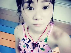 -领晟体育蓝天花园室内游泳馆