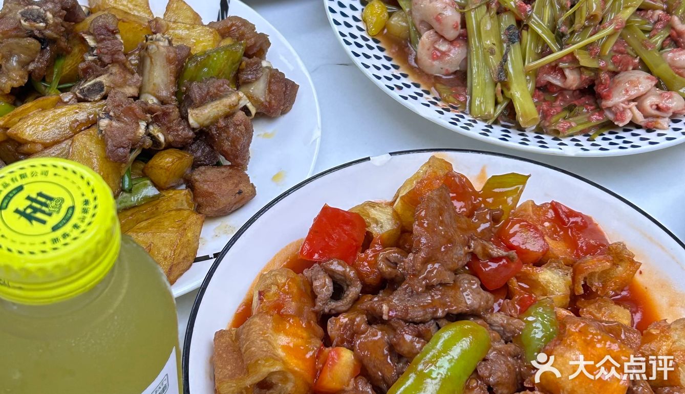 低调又好吃的家常菜~快成我的食堂啦！
