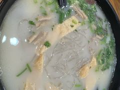 -鸭小妹鸭血粉丝(老门东店)
