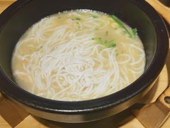 -勺子米线·云南传统小吃市集(四方街店)