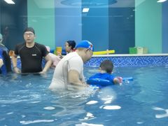 -Swim斯卫姆国际儿童游泳中心(红博中央公园店)