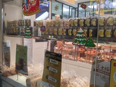 面包甜点陈列柜-味多美蛋糕(马家堡永辉店)