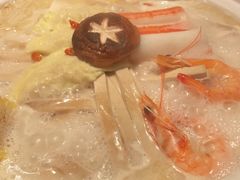 -三人行骨头王火锅(长寿店)