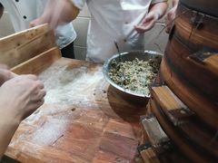 -舒小笼松针小笼包