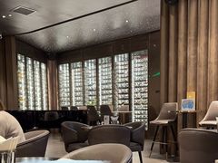 -wineapp葡萄酒餐吧(外滩金融中心店)