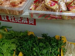 -荣吉招牌自助骨头锅(顾乡店)