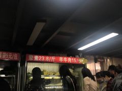 等位区-四川老牛麻辣烫(北门桥店)
