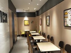 -德克士(香港街店)