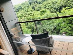 -上海佘山世茂艾美酒店