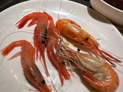 -钱小奴海鲜自助黑金店(杭州滨江龙湖店)