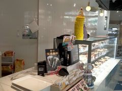 -85度C(生甜甜圈研究工坊·上海平凉店)