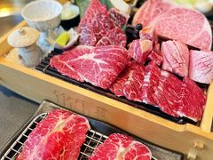 -铭牛烧肉·和牛海鲜自助(高新月牙湖店)