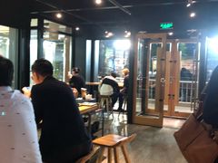 大堂-星巴克(北京长安商场店)