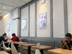 大堂-满记甜品(荟聚购物中心店)