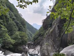 -鄣山大峡谷