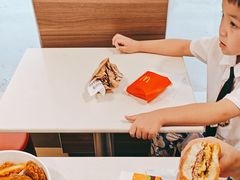 -麦当劳(汉口火车站候车室店)
