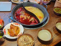 -萍姐火锅·公路夜市(武汉首店)