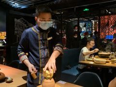 -吃饭皇帝大土家民族菜(正大广场店)
