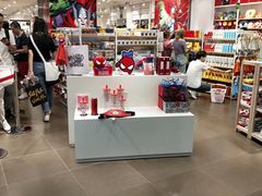 -名创优品(天河区正佳广场二店)