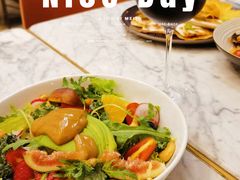 -théATRE茶聚场·餐厅(环球金融中心店)