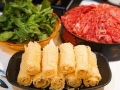 炸响铃-鲜入围煮花胶鸡海鲜火锅