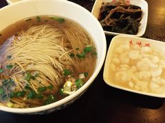 -朱鸿兴面馆(镇湖店)