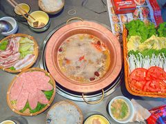 -阿婆情腊排骨火锅·野生菌季(古城旗舰店)