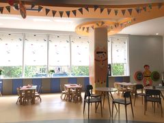 -戊辰亲子游泳俱乐部