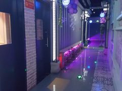 -蓝乐光量贩KTV(浦东禹悦汇店)